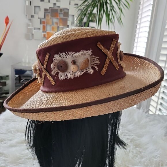 Whittall & Shon Kentucky Derby Hat - Picture 4 of 8